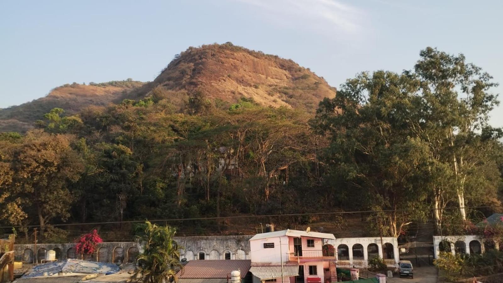 Blue Bell Homestay Lonavala Kültér fotó