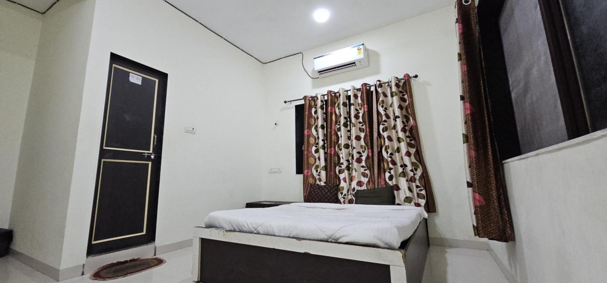 Blue Bell Homestay Lonavala Kültér fotó
